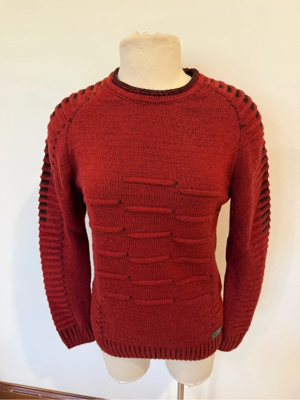 CE & CE Rust Red Textured Knit Pullover Sweater Size Medium